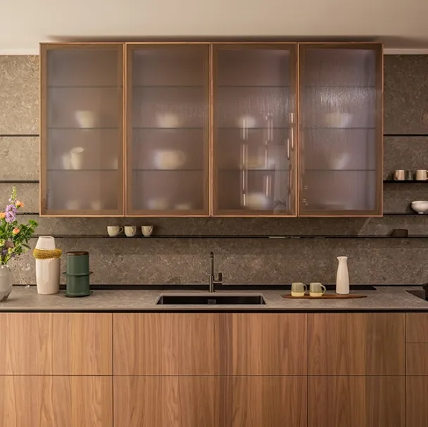 Cucina Design Forma Mentis Noce Canaletto e MDI di Valcucine